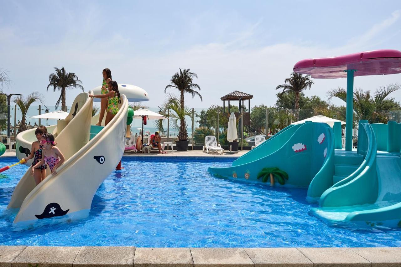 Cristalex Aparthotel & Spa Mamaia Nord Năvodari Zewnętrze zdjęcie